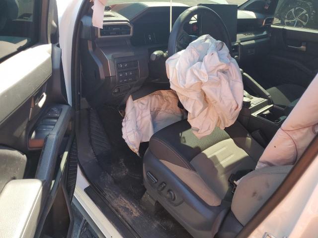 3TMLB5JN1RM062810 - 2024 TOYOTA TACOMA DOUBLE CAB თეთრი ფოტო 8