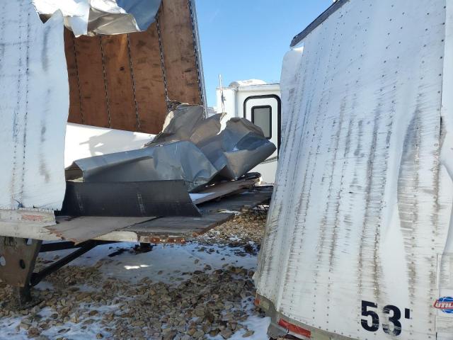 1UYVS25335P686050 - 2005 UTILITY UTILITY Սպիտակ լուսանկար 9