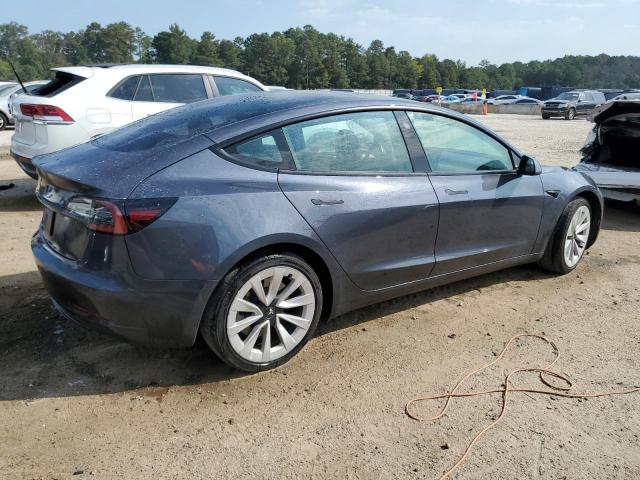 5YJ3E1EA2NF368811 - 2022 TESLA MODEL 3 GRAY photo 3