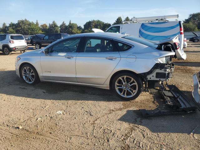 3FA6P0RU7KR262263 - 2019 FORD FUSION TITANIUM SILVER photo 2