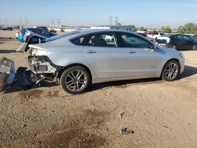 3FA6P0RU7KR262263 - 2019 FORD FUSION TITANIUM SILVER photo 3