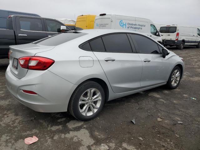 1G1BC5SM1K7107154 - 2019 CHEVROLET CRUZE LS SILVER photo 3