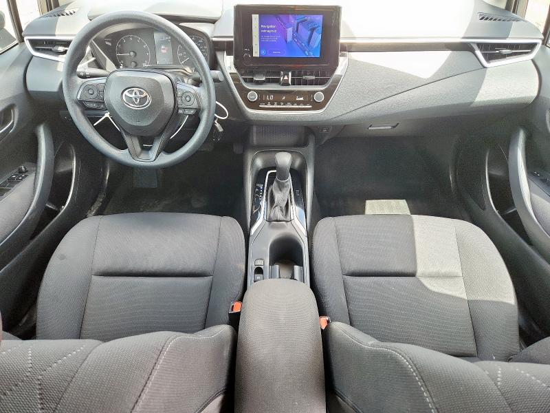5YFB4MDE7RP169493 - 2024 TOYOTA COROLLA LE ნაცრისფერი ფოტო 8