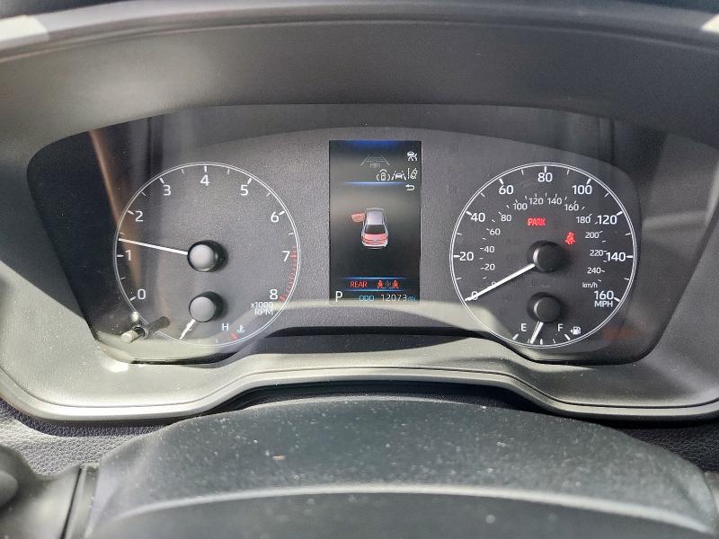 5YFB4MDE7RP169493 - 2024 TOYOTA COROLLA LE ნაცრისფერი ფოტო 9