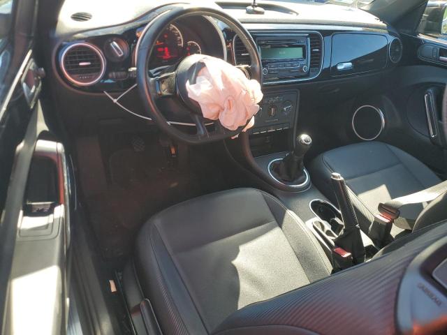 3VWHP7AT4DM602223 - 2013 VOLKSWAGEN BEETLE 黑色 照片 8