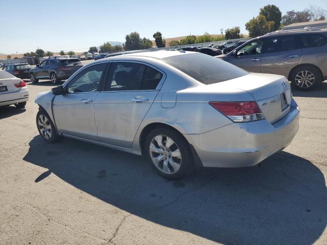 1HGCP36849A031610 - 2009 HONDA ACCORD EXL SILVER photo 2