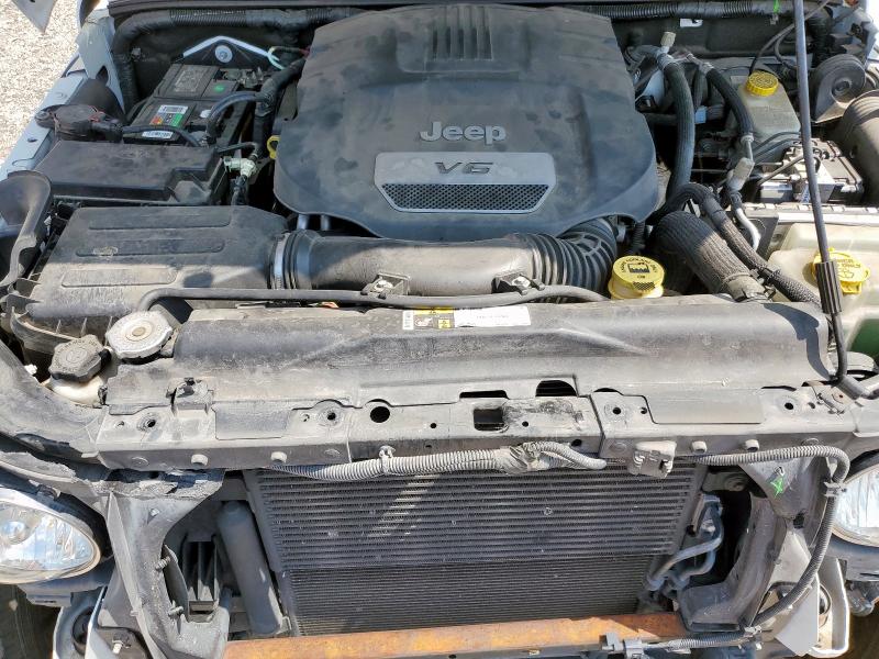 1C4BJWEG4GL114297 - 2016 JEEP WRANGLER U SAHARA WHITE photo 11