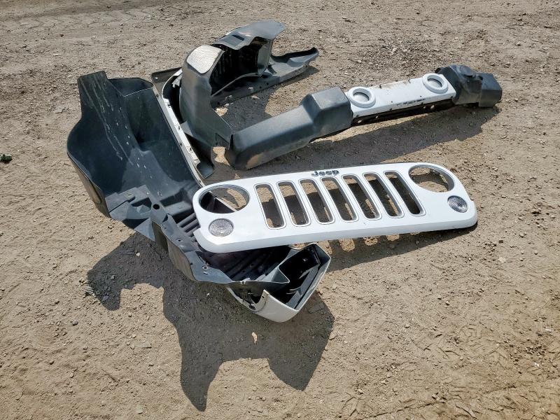 1C4BJWEG4GL114297 - 2016 JEEP WRANGLER U SAHARA WHITE photo 12