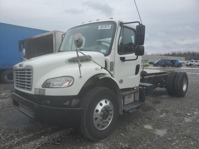 3ALACXFCXKDLH7970 - 2019 FREIGHTLINER M2 106 MEDIUM DUTY WHITE photo 2