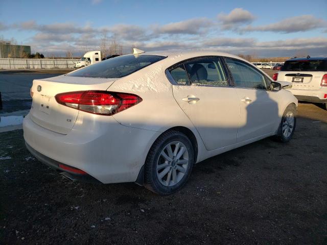 3KPFL4A81HE071109 - 2017 KIA FORTE EX WHITE photo 3