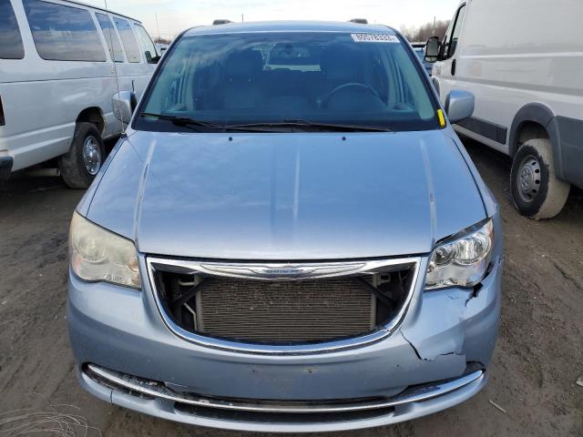 2C4RC1BG0DR767048 - 2013 CHRYSLER TOWN & COU TOURING BLUE photo 5
