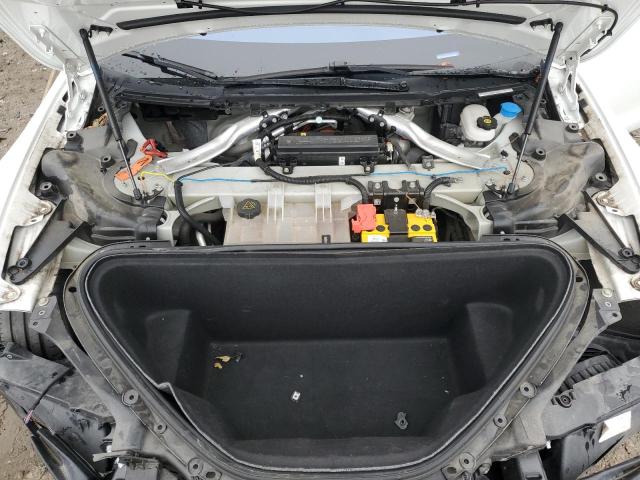 5YJSA1E18HF218598 - 2017 TESLA MODEL S WHITE photo 11