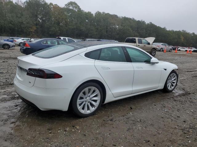 5YJSA1E18HF218598 - 2017 TESLA MODEL S WHITE photo 3