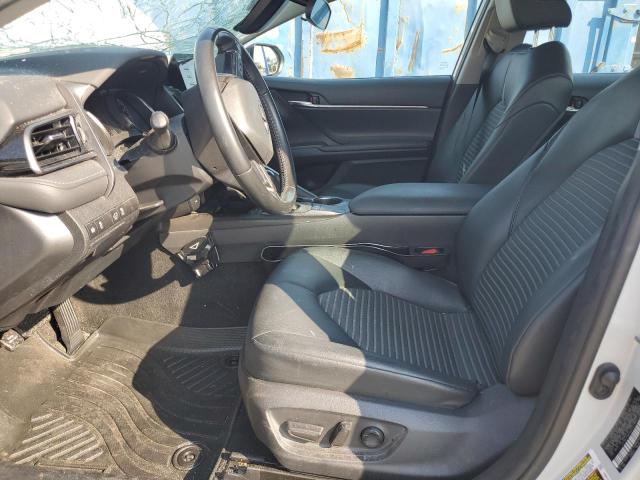 4T1G11AKXNU041751 - 2022 TOYOTA CAMRY SE WHITE photo 7