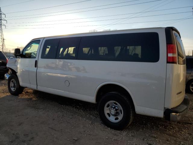 1GAZGPFG4H1343912 - 2017 CHEVROLET EXPRESS G3 LT WHITE photo 2