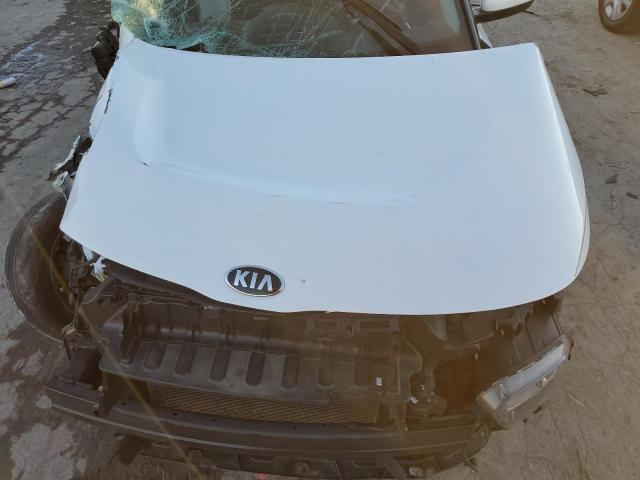 KNDJ33AU9M7143119 - 2021 KIA SOUL EX WHITE photo 12