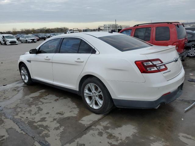 1FAHP2E86DG206158 - 2013 FORD TAURUS SEL WHITE photo 2