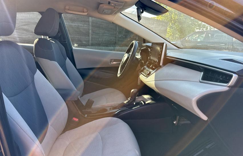 5YFEPMAE8MP200669 - 2021 TOYOTA COROLLA LE BLACK photo 5