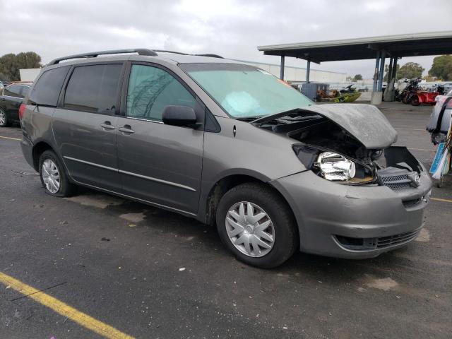 5TDZA23C84S154612 - 2004 TOYOTA SIENNA CE SILVER photo 4