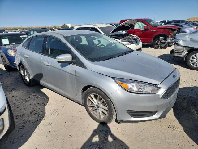 1FADP3F28JL254312 - 2018 FORD FOCUS SE ვერცხლისფერი ფოტო 4