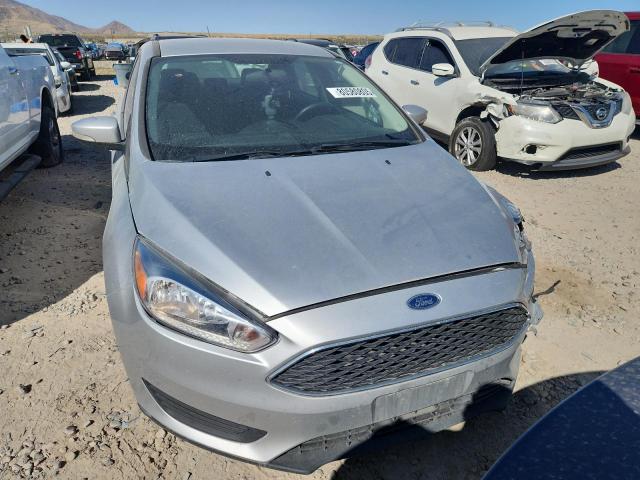 1FADP3F28JL254312 - 2018 FORD FOCUS SE ვერცხლისფერი ფოტო 5