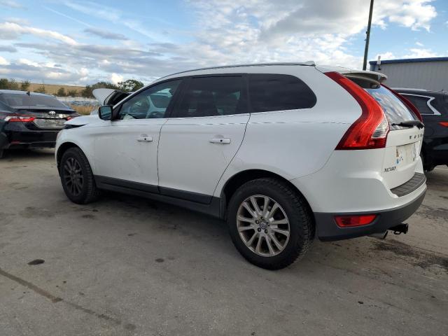 YV4992DZ2A2124159 - 2010 VOLVO XC60 T6 WHITE photo 2