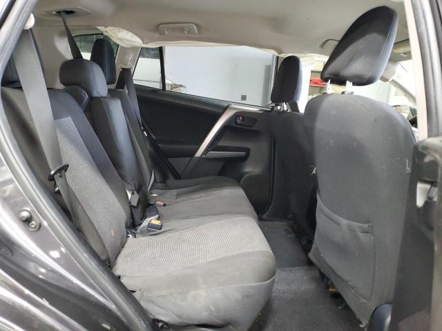 JTMBFREV5JJ192169 - 2018 TOYOTA RAV4 LE 灰色 照片 11