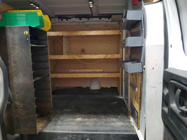 1GCWGAFP3K1270594 - 2019 CHEVROLET EXPRESS G2 WHITE photo 11