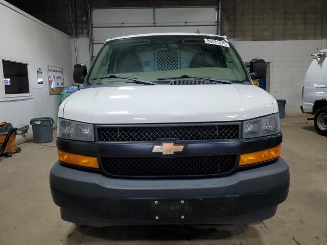 1GCWGAFP3K1270594 - 2019 CHEVROLET EXPRESS G2 WHITE photo 5