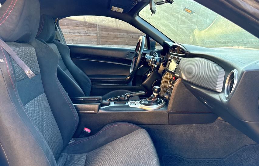 JF1ZNAA17F8706971 - 2015 TOYOTA SCION FR-S YELLOW photo 5