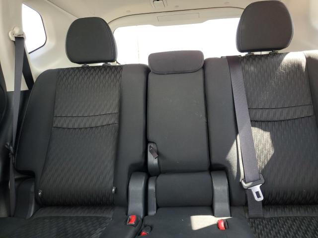 KNMAT2MT7JP541082 - 2018 NISSAN ROGUE S SILVER photo 10