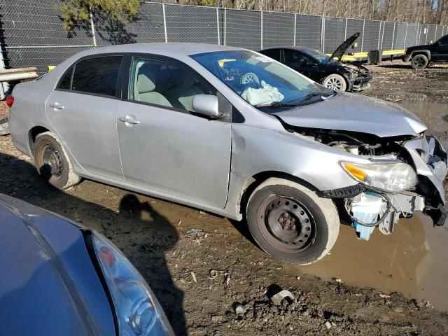 2T1BU4EE8BC746018 - 2011 TOYOTA COROLLA BASE SILVER photo 4