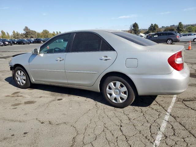 4T1BE32K14U914634 - 2004 TOYOTA CAMRY LE SILVER photo 2