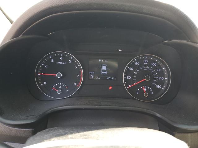 3KPF24AD9KE084228 - 2019 KIA FORTE FE Silber Foto 9