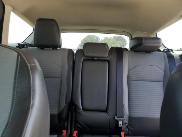 1FMCU9GD1JUA29947 - 2018 FORD ESCAPE SE Beige Foto 10