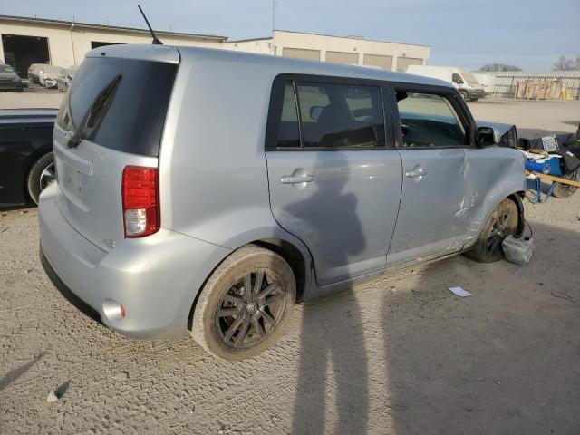 JTLZE4FE3DJ044162 - 2013 TOYOTA SCION XB SILVER photo 3