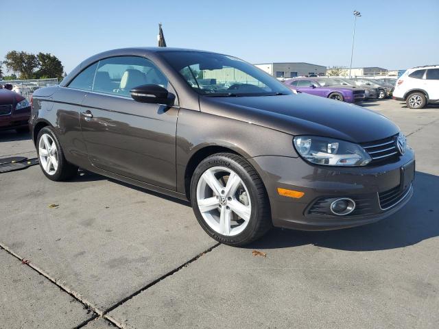 WVWFW7AH2CV007075 - 2012 VOLKSWAGEN EOS LUX Marron photo 4