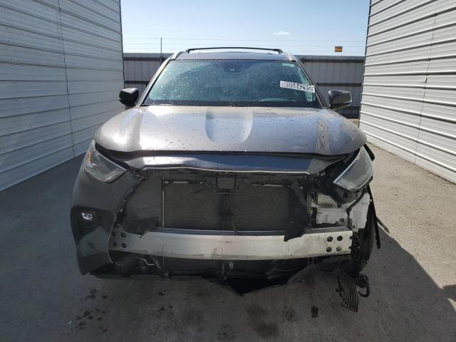 5TDGZRAH8NS560396 - 2022 TOYOTA HIGHLANDER XLE Szary zdjęcie 5