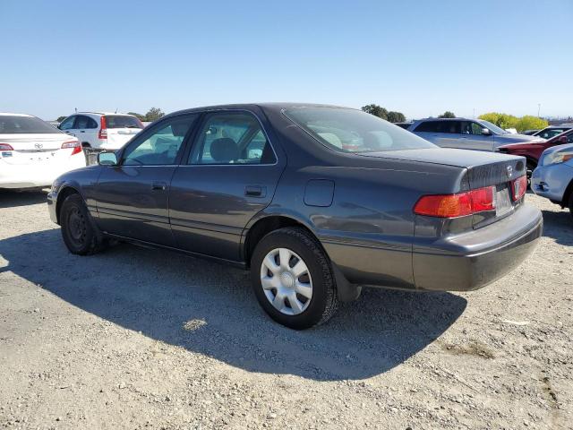 4T1BG22K11U832824 - 2001 TOYOTA CAMRY CE BLACK photo 2