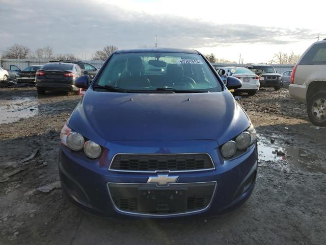 1G1JA5SH8E4228483 - 2014 CHEVROLET SONIC LS BLUE photo 5