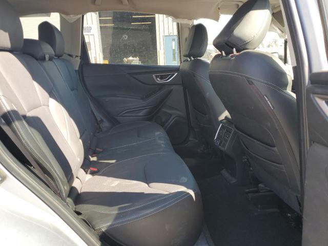 JF2SKAUC1KH549161 - 2019 SUBARU FORESTER LIMITED SILVER photo 11