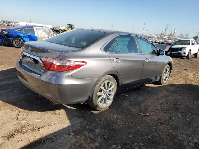 4T1BF1FK1FU481489 - 2015 TOYOTA CAMRY LE GRAY photo 3