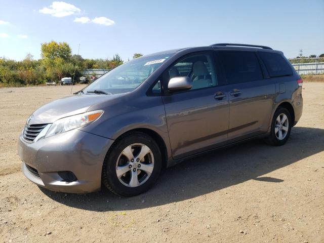 2011 TOYOTA SIENNA LE, 