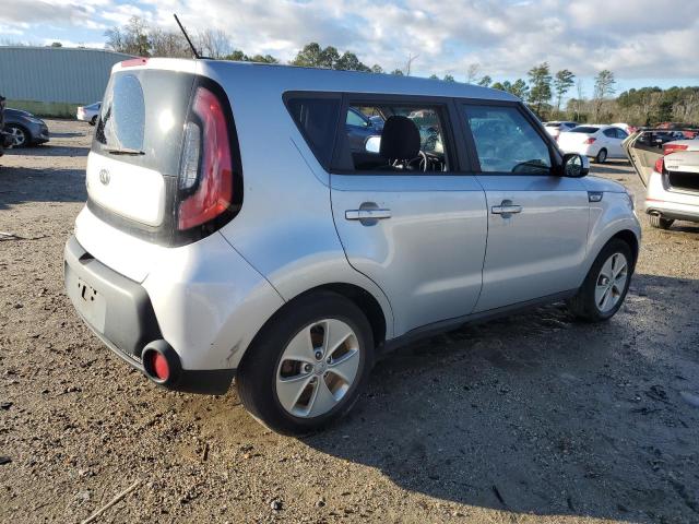 KNDJN2A27G7876602 - 2016 KIA SOUL SILVER photo 3