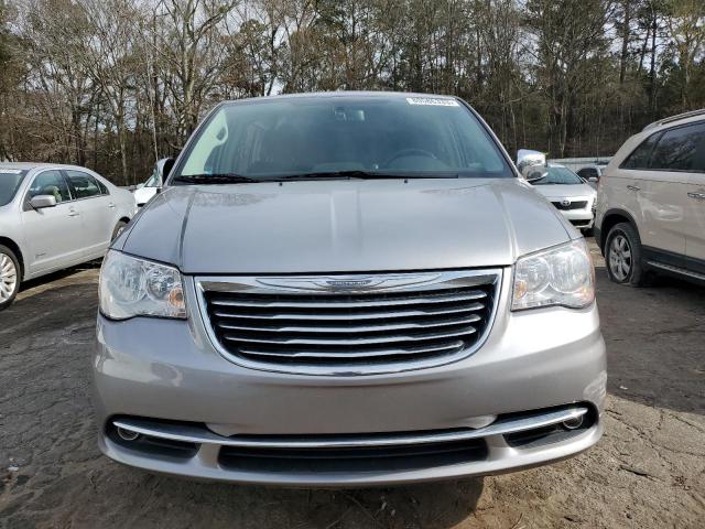 2C4RC1JG8FR677425 - 2015 CHRYSLER TOWN & COU LIMITED SILVER photo 5