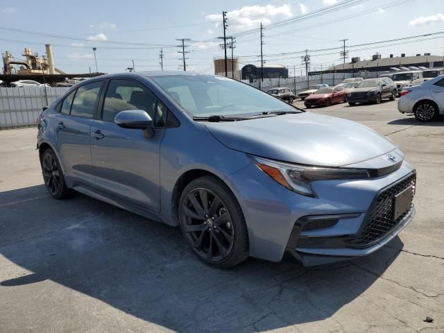 JTDBCMFE9P3000436 - 2023 TOYOTA COROLLA LE BLUE photo 4