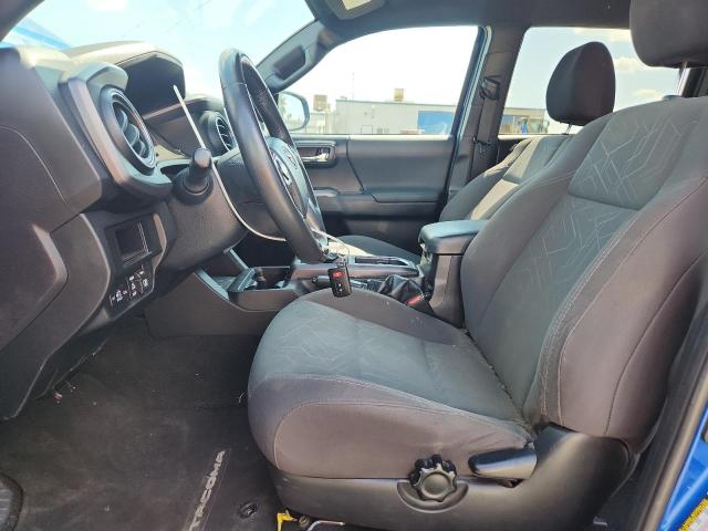 3TMAZ5CN9HM044134 - 2017 TOYOTA TACOMA DOUBLE CAB Көк фото 7