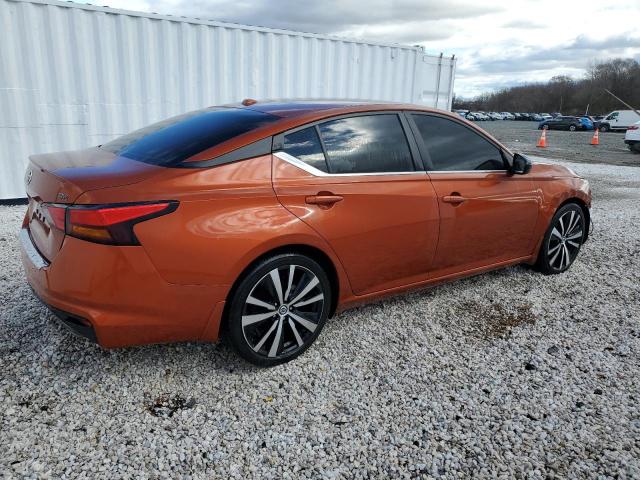 1N4BL4CV0NN353272 - 2022 NISSAN ALTIMA SR ORANGE photo 3