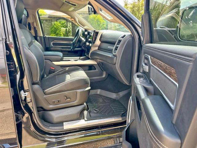 3C7WRMFL6MG649959 - 2021 RAM 5500 黑色 照片 5