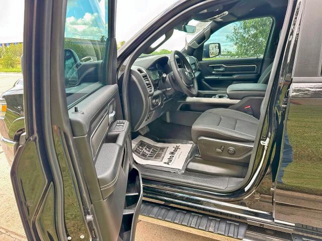 1C6SRFFP3SN562722 - 2025 RAM 1500 BIG HORN/LONE STAR BLACK photo 9